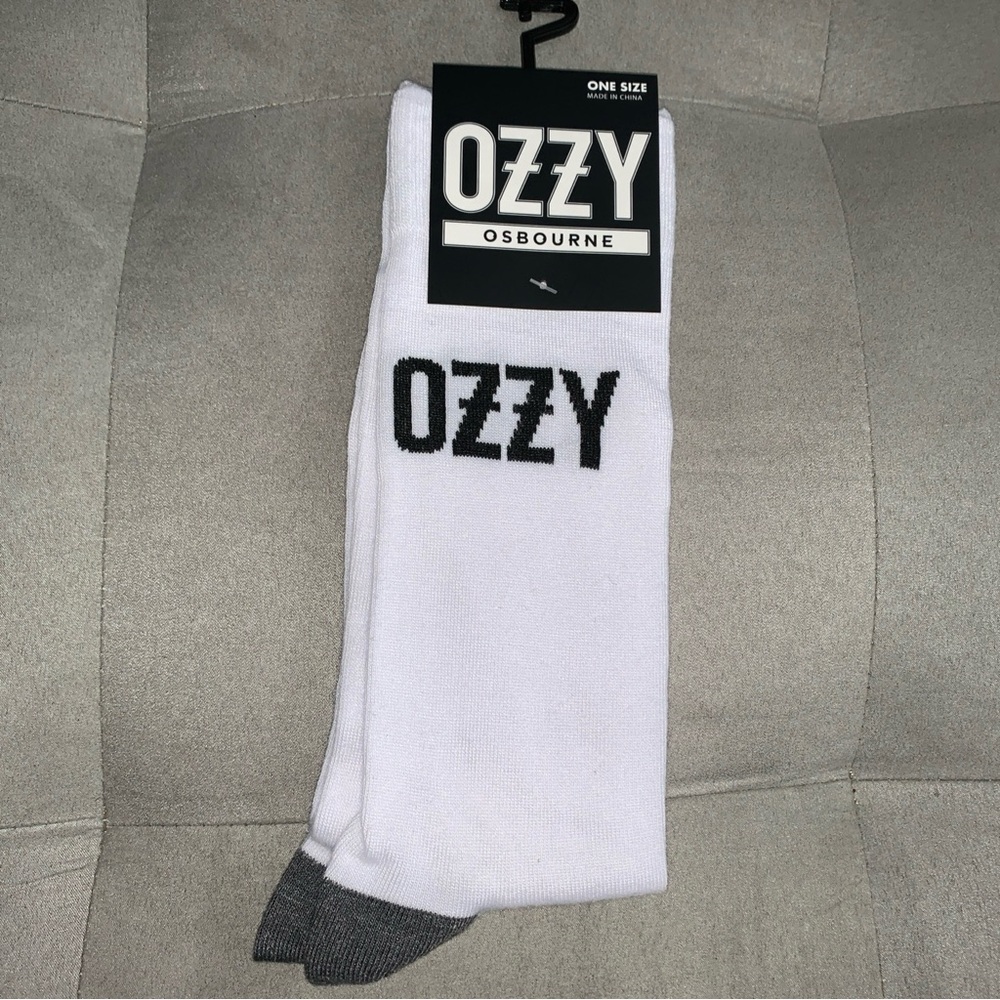 OZZIE OSBOURNE 1 Pair of White and Gray Crew Socks Size 7-12